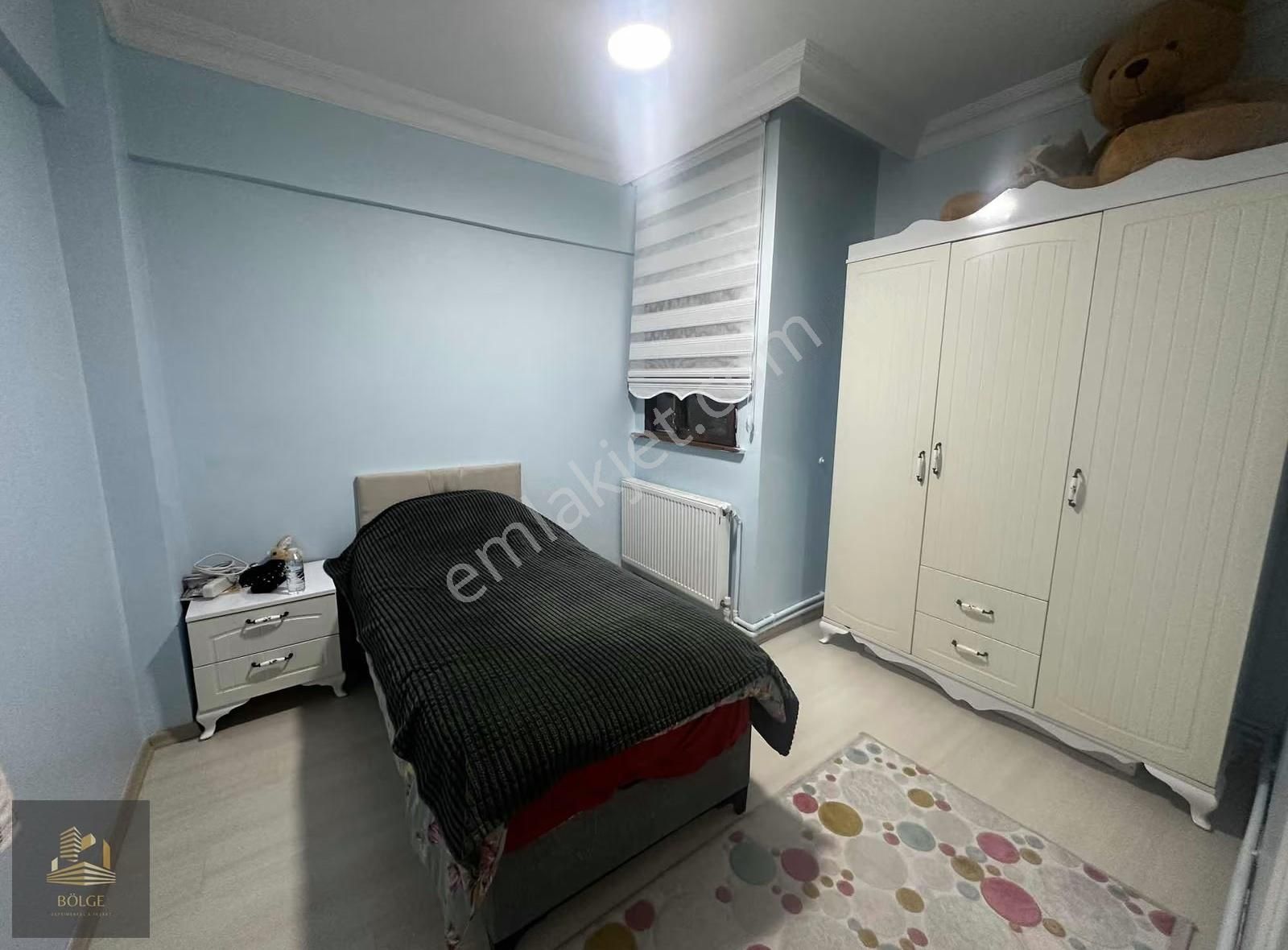 Bölge'den Kemalpaşa Caddesi Üzerinde Ara Kat Temiz 130 M2 3+1 - Görsel 10