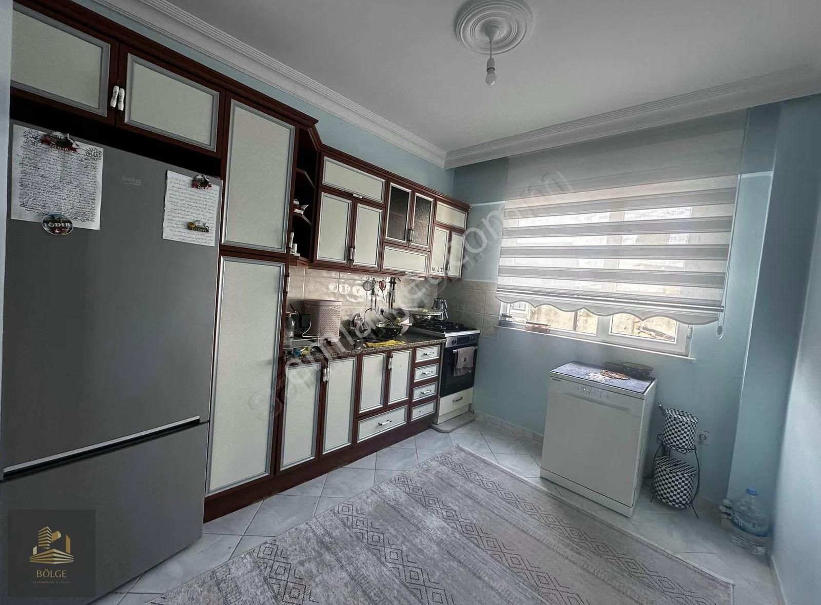 Bölge'den Kemalpaşa Caddesi Üzerinde Ara Kat Temiz 130 M2 3+1 - Görsel 13