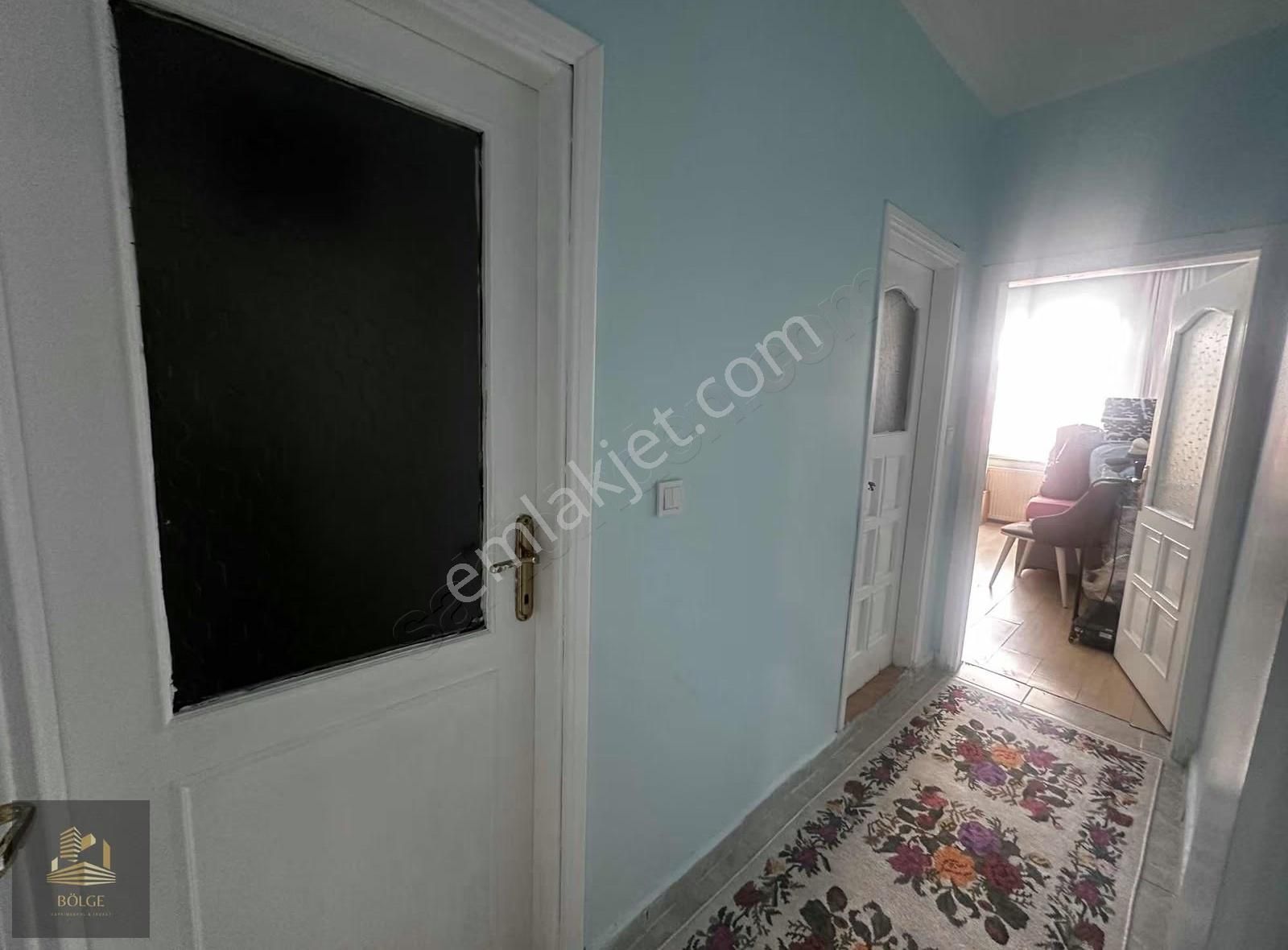 Bölge'den Kemalpaşa Caddesi Üzerinde Ara Kat Temiz 130 M2 3+1 - Görsel 18