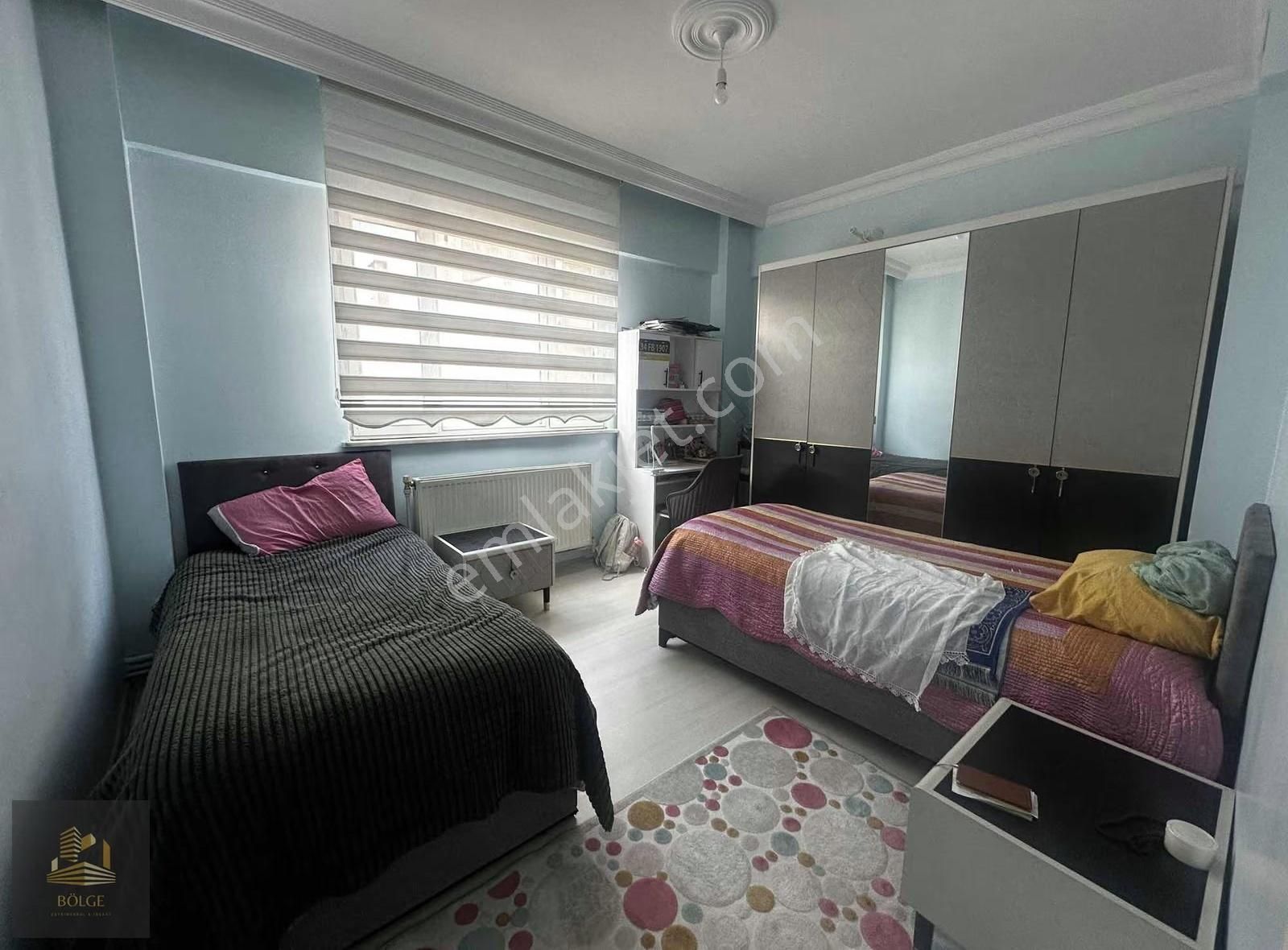 Bölge'den Kemalpaşa Caddesi Üzerinde Ara Kat Temiz 130 M2 3+1 - Görsel 14