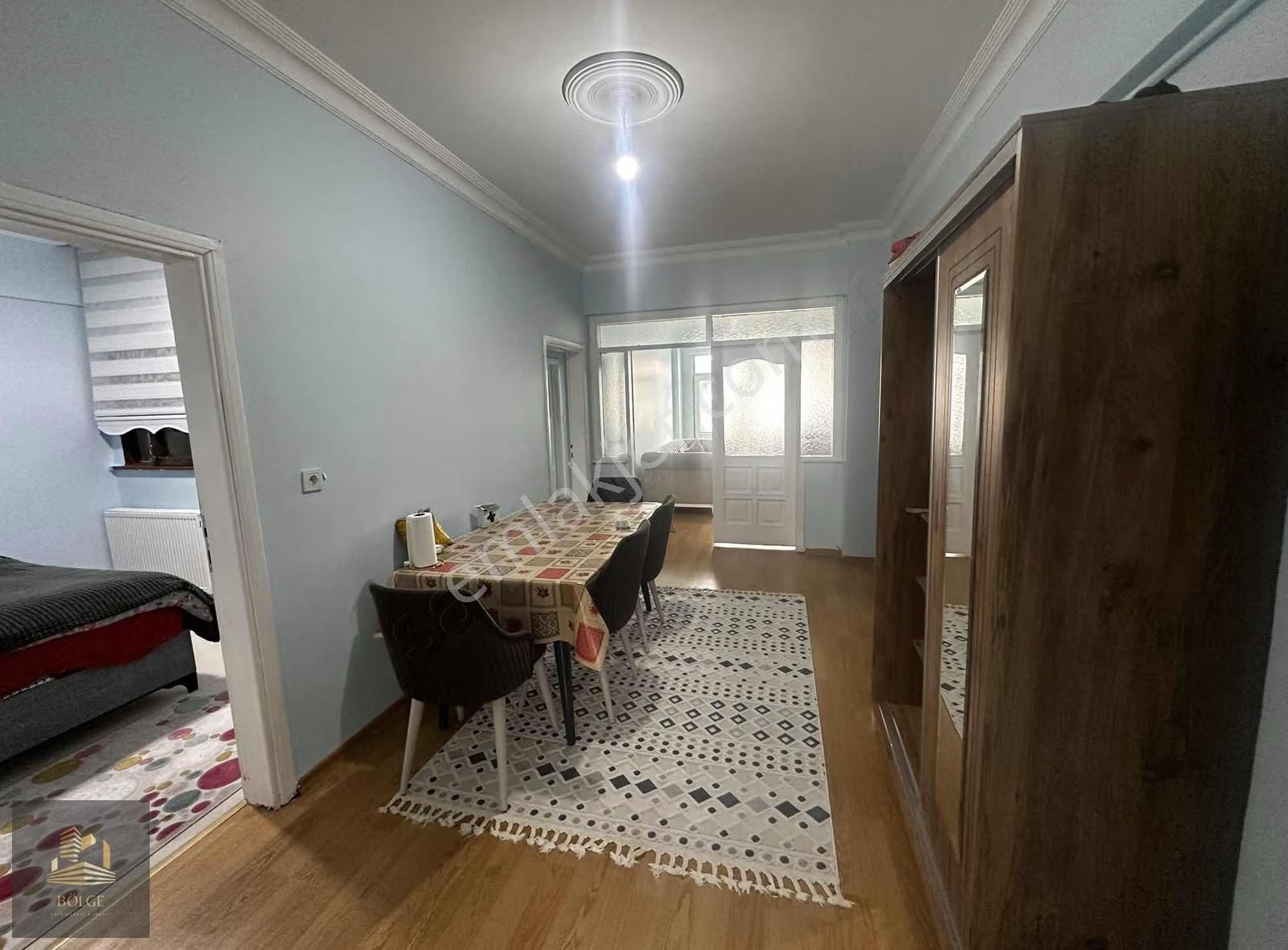 Bölge'den Kemalpaşa Caddesi Üzerinde Ara Kat Temiz 130 M2 3+1 - Görsel 8