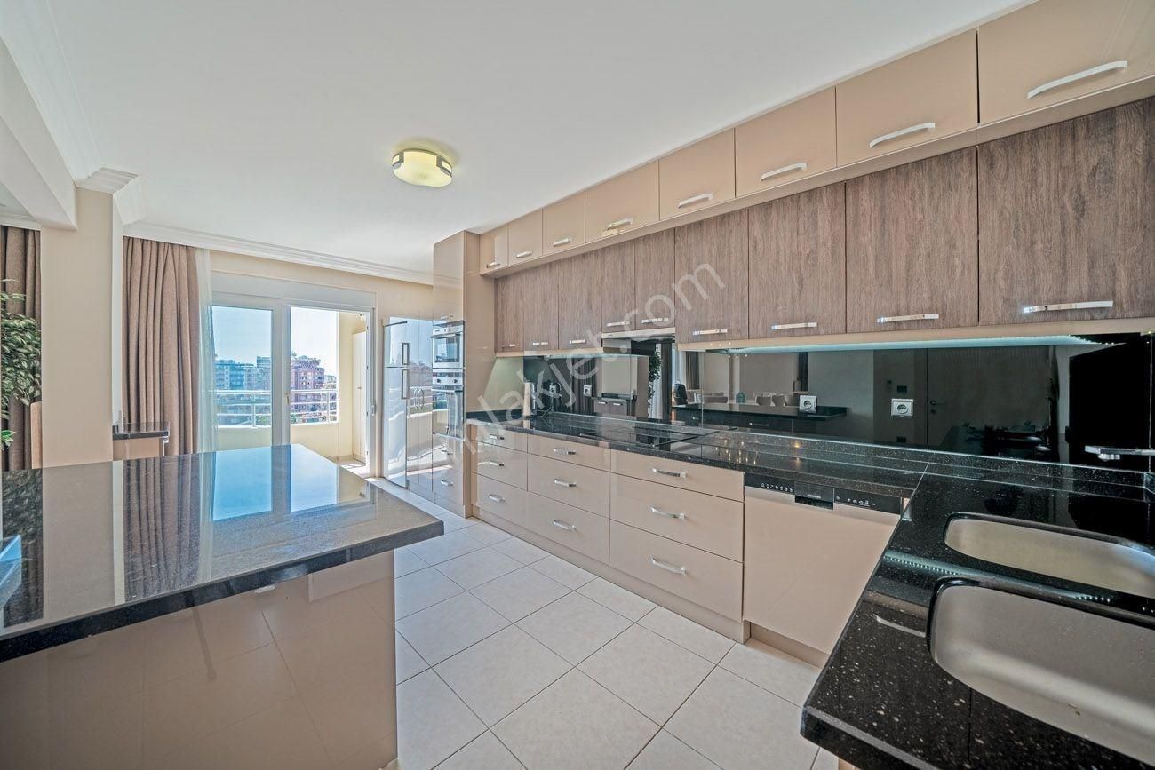 Alanya Tosmur'da Lüks Satılık 3+2 Penthouse Muhteşem Daire - Görsel 6