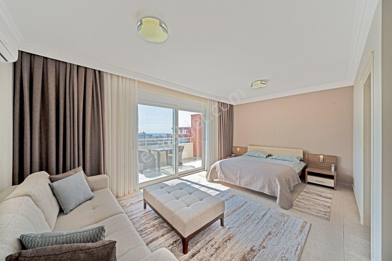 Alanya Tosmur'da Lüks Satılık 3+2 Penthouse Muhteşem Daire - Görsel 11