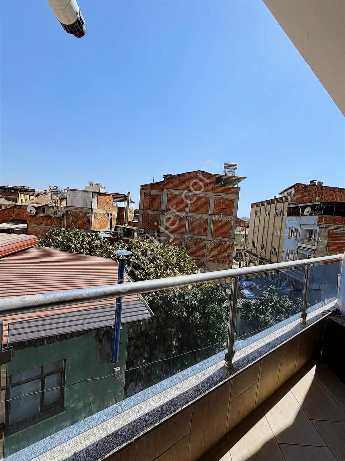 İstiklal Mahallesinde 3+1 140 M2 Köşe Konumda Satılık Daire - Görsel 11