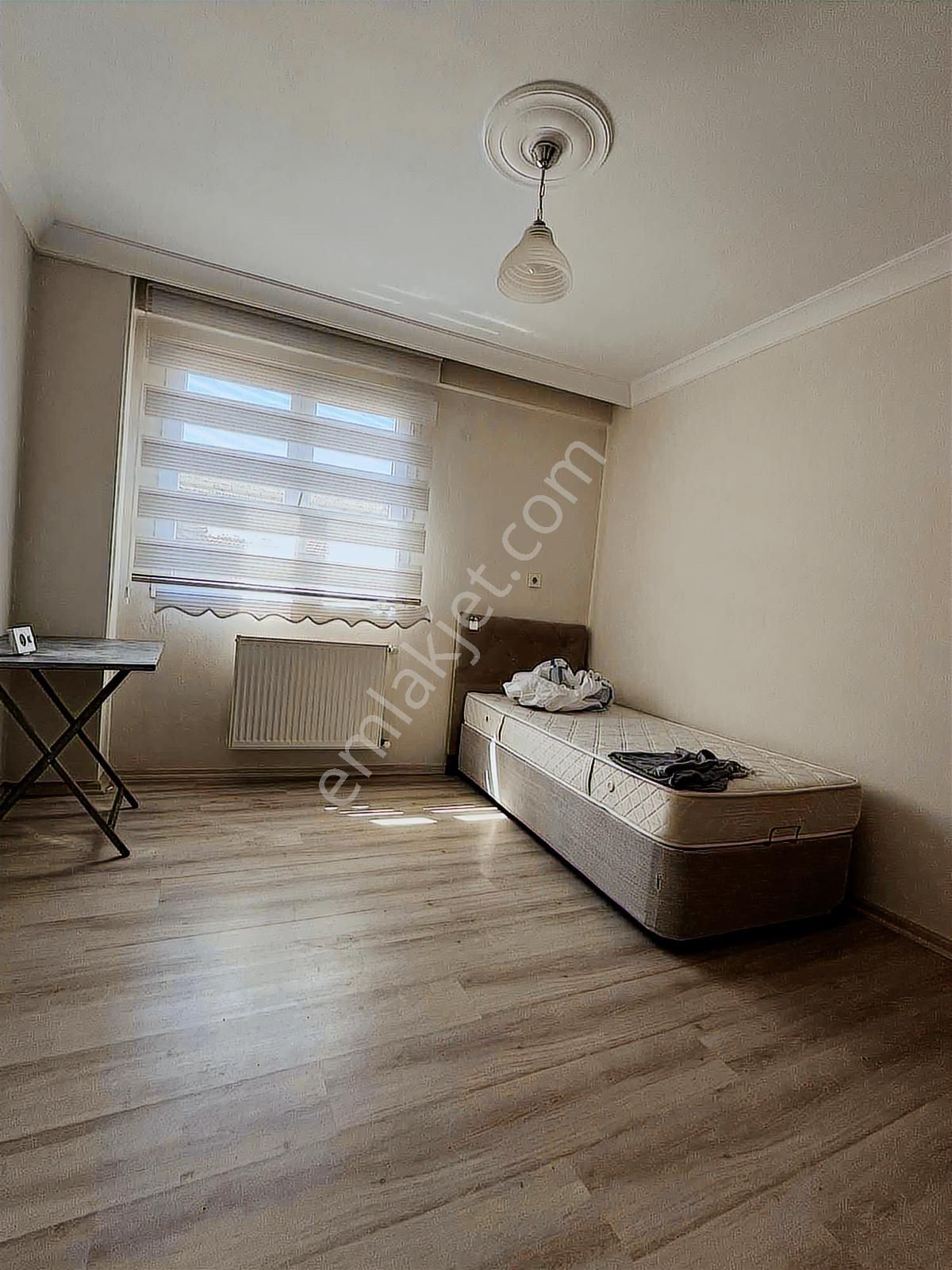 İstiklal Mahallesinde 3+1 140 M2 Köşe Konumda Satılık Daire - Görsel 10