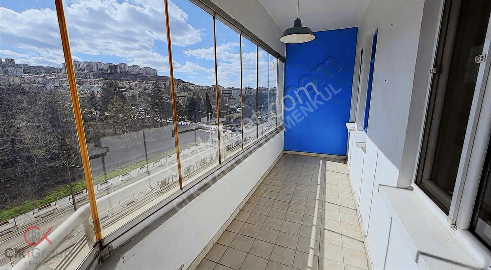 Clkdan Gökmeydan Cumhuriyet Bulvarında 3+1 Kiralık Kilerli Daire - Görsel 2