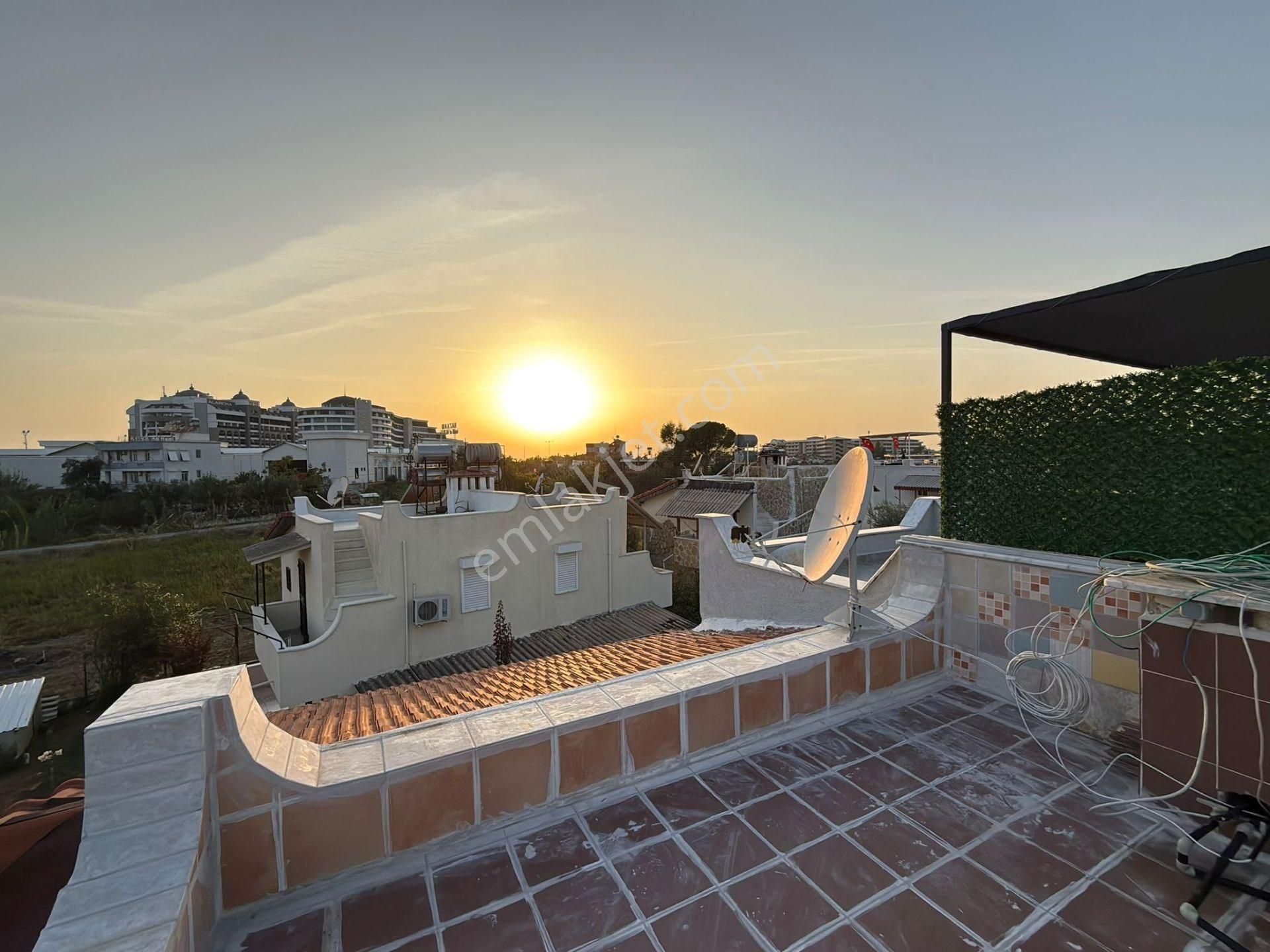 Alanya'da Denize 350 Mt. Mesafede 2+1 Bahçeli Satılık Villa - Görsel 18