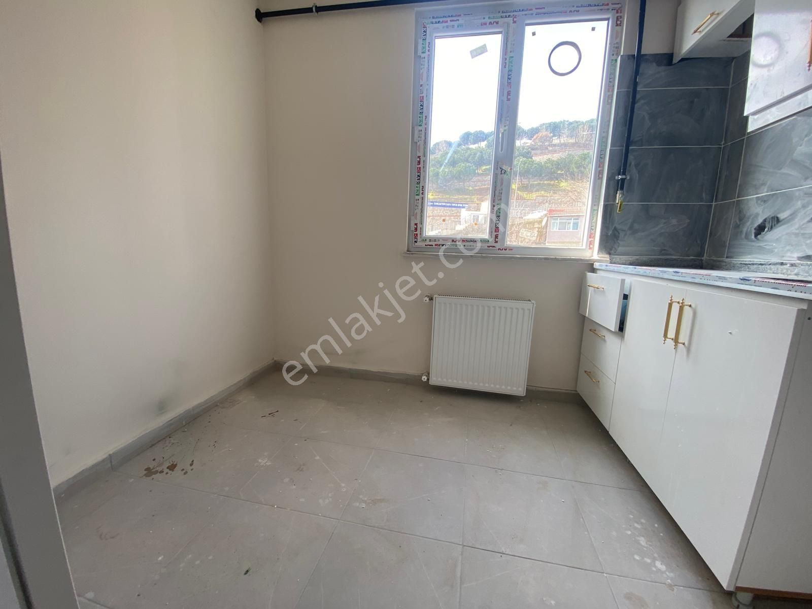 Yunusemre Mah. Veyselkarani Cd Üzeri 2+1 Arakat - Görsel 24