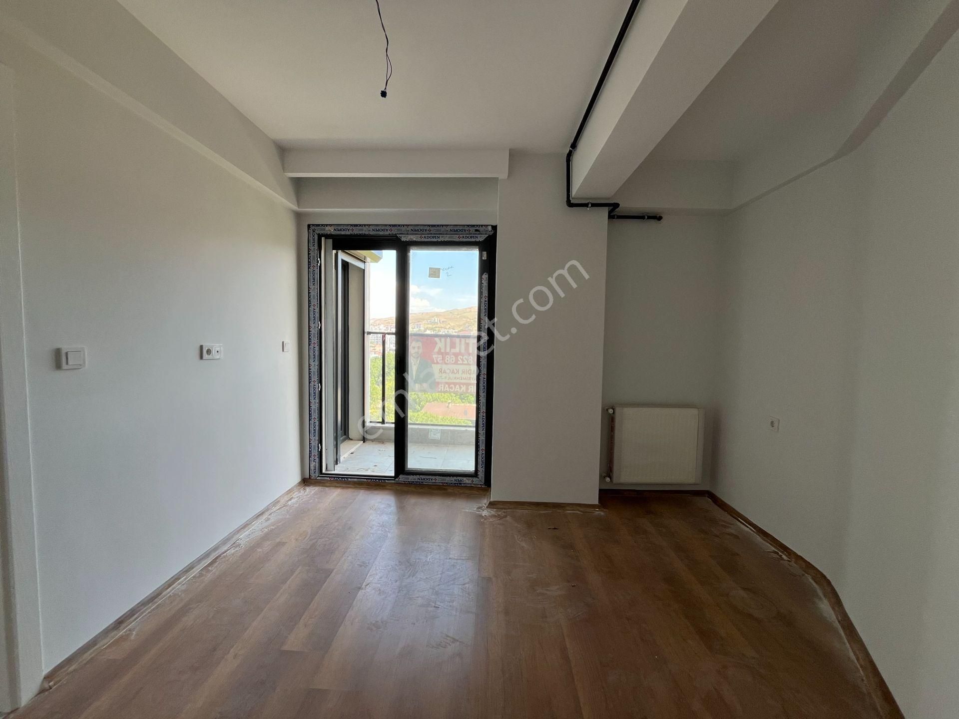 Çiğli Katip Çelebi Üniversitesi Yakını Sıfır 1+1 Satılık Daire - Görsel 21