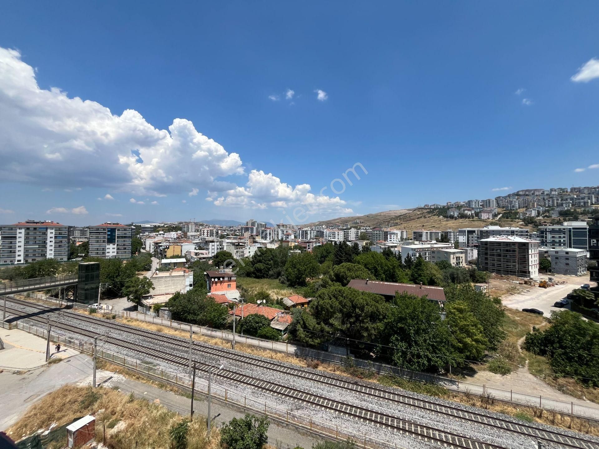 Çiğli Katip Çelebi Üniversitesi Yakını Sıfır 1+1 Satılık Daire - Görsel 18