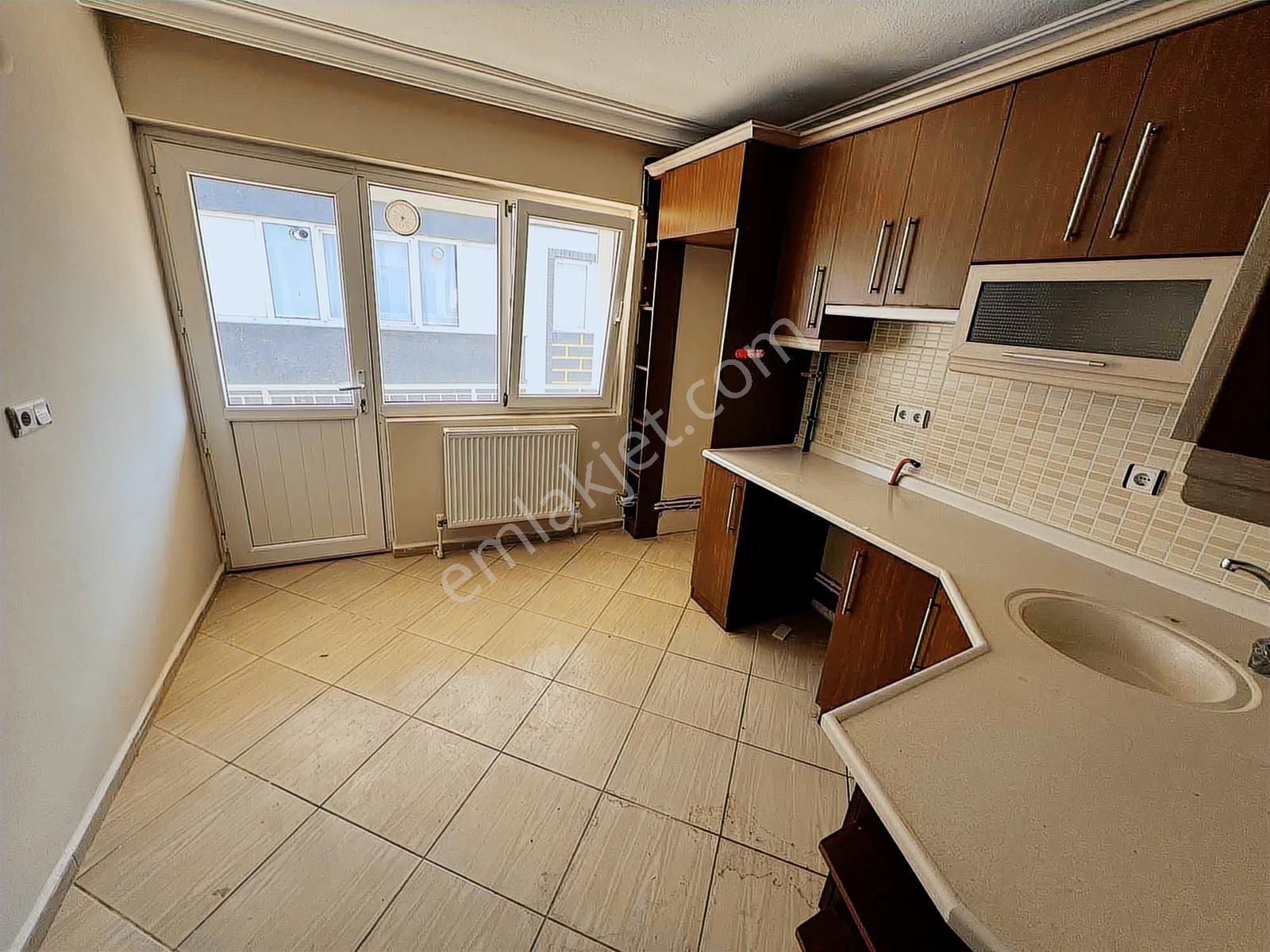 Uygun Fiyat 3+1 140m2 Yenikent