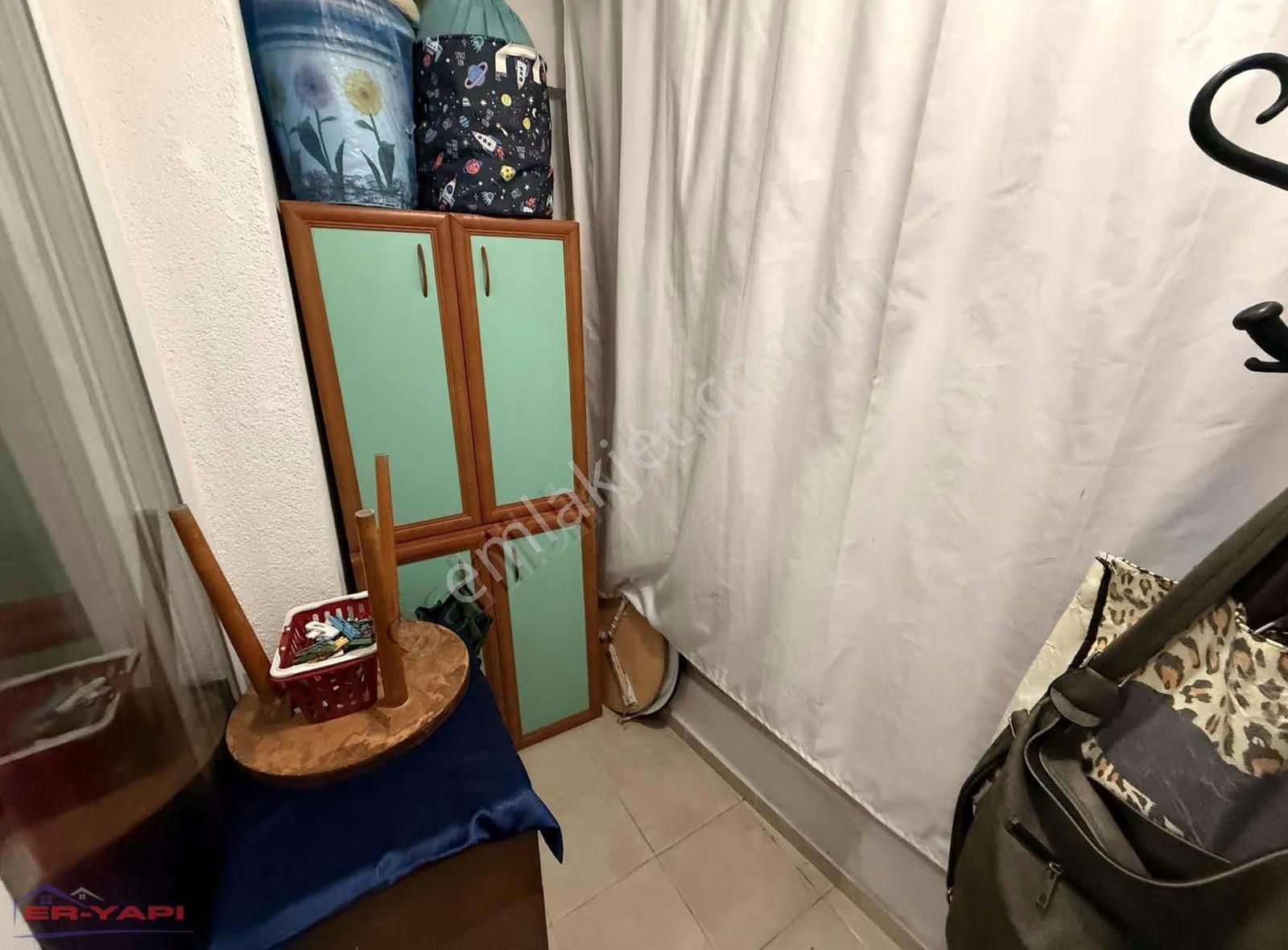 Er Yapı Emlak 3+1 D.gazlı Ebevyn Bany Ara Kat Site İçi Satılık - Görsel 6