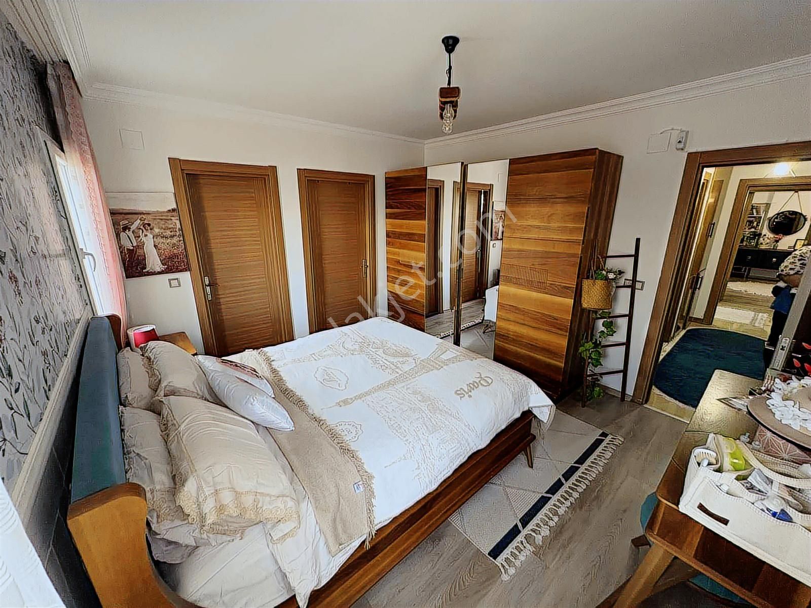 2.5+1 Lüx İşçilikli Havuzlu Site İçi Ultra Geniş Daire - Görsel 25