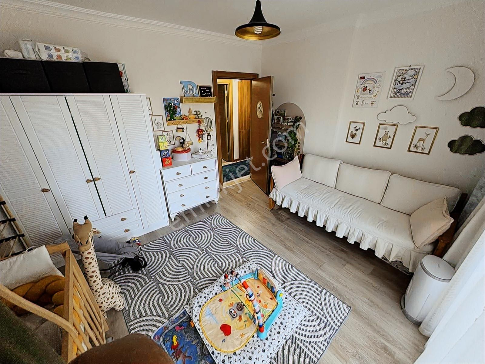 2.5+1 Lüx İşçilikli Havuzlu Site İçi Ultra Geniş Daire - Görsel 2