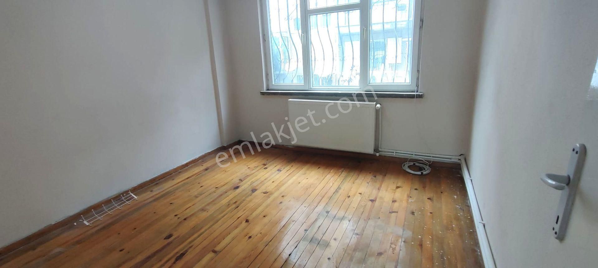 Atatürk Mah. Öğretmen Evleri 2.kat Daire - Görsel 19