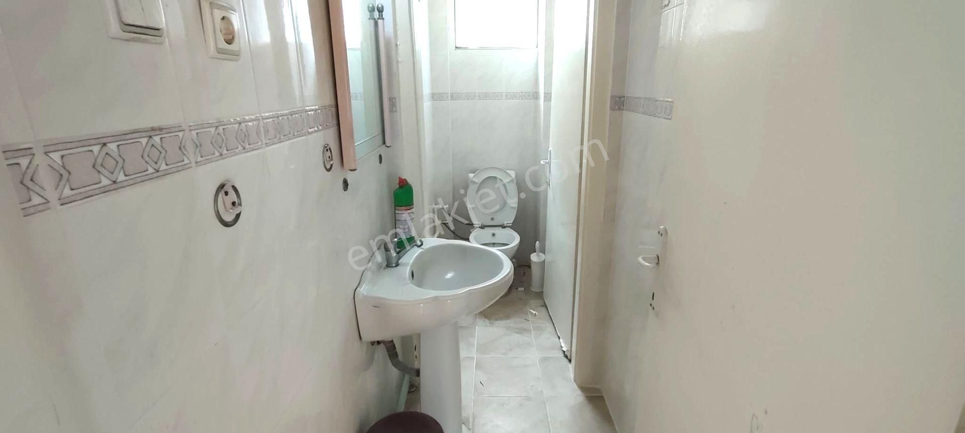 Atatürk Mah. Öğretmen Evleri 2.kat Daire - Görsel 26