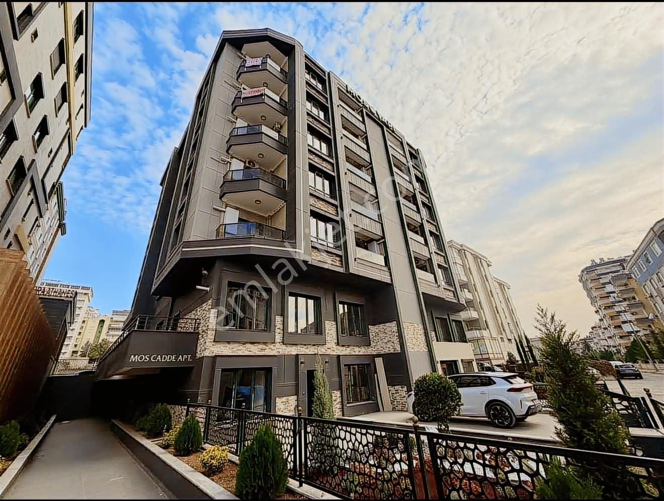 Vizyon'dan Karaköprü En Merkezi Yerinde Satılık 1+1 Lüks Daire - Görsel 3