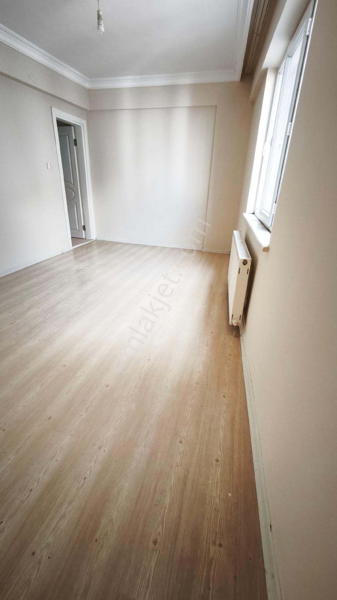 Çınarlı Mah.sahibinden Ara Kat Ebeveyn Banyolu - Görsel 9