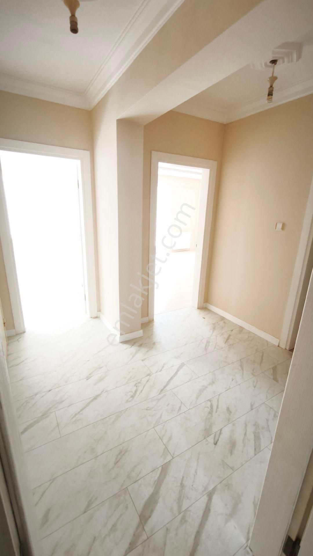 Çınarlı Mah.sahibinden Ara Kat Ebeveyn Banyolu - Görsel 11