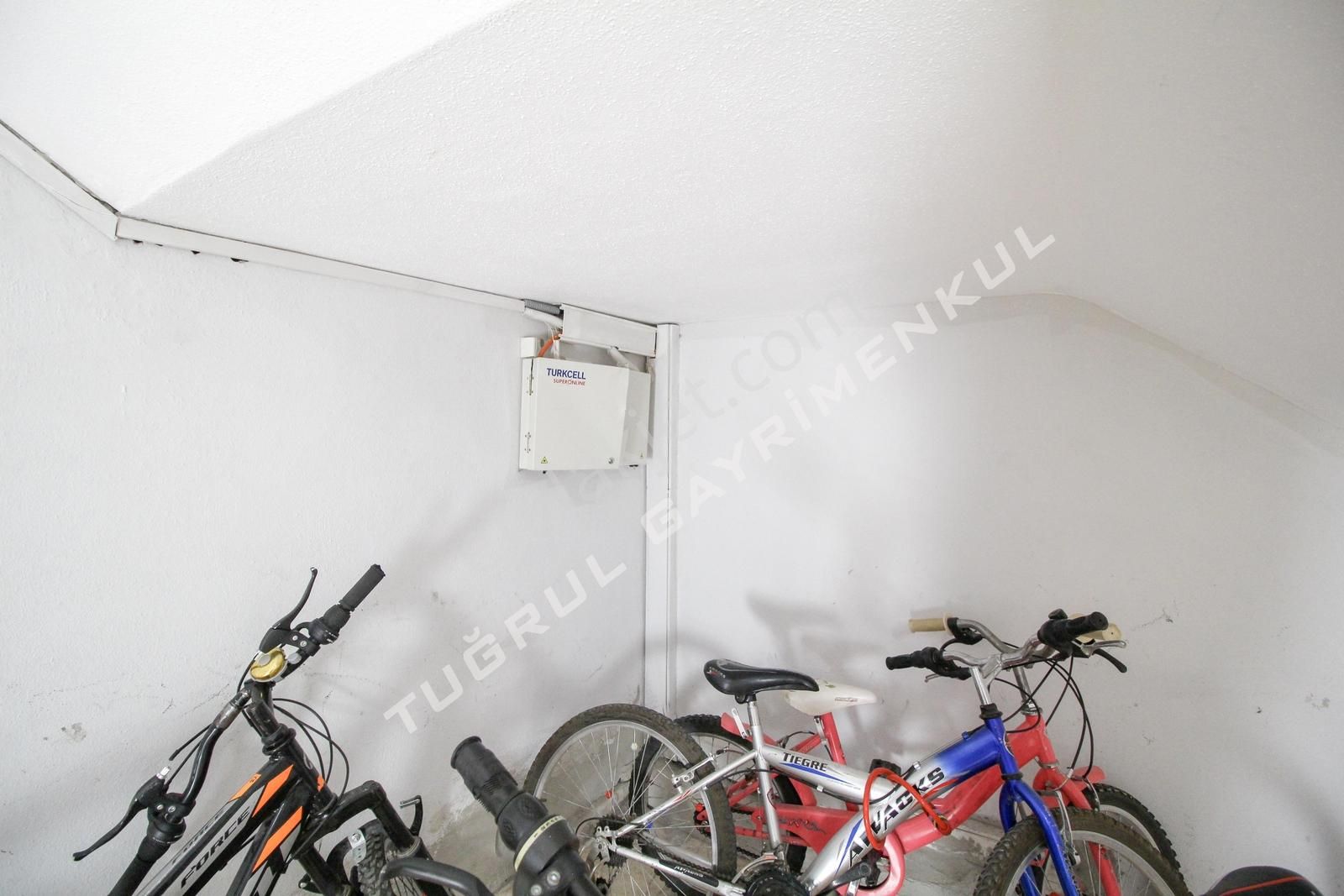 Üçevler'de Site İçerisinde 3+1 Ara Kat Satılık Daire - Görsel 8