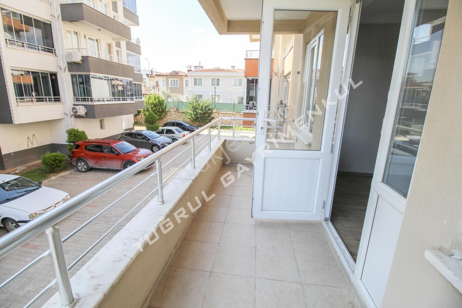 Üçevler'de Site İçerisinde 3+1 Ara Kat Satılık Daire - Görsel 27