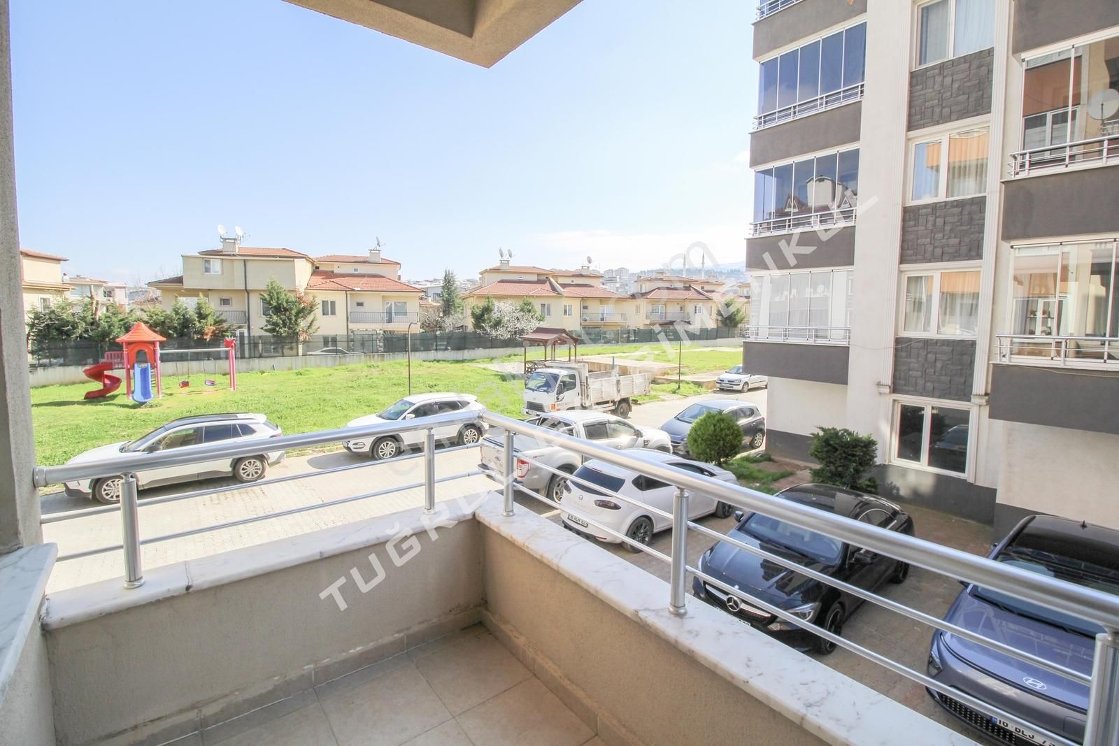 Üçevler'de Site İçerisinde 3+1 Ara Kat Satılık Daire - Görsel 18