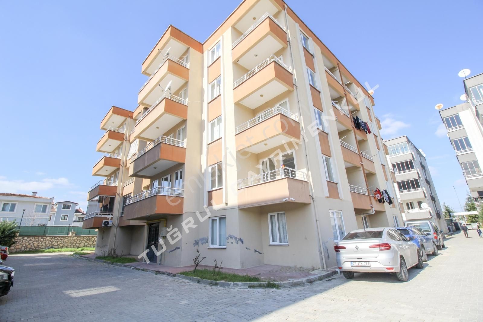 Üçevler'de Site İçerisinde 3+1 Ara Kat Satılık Daire - Görsel 29