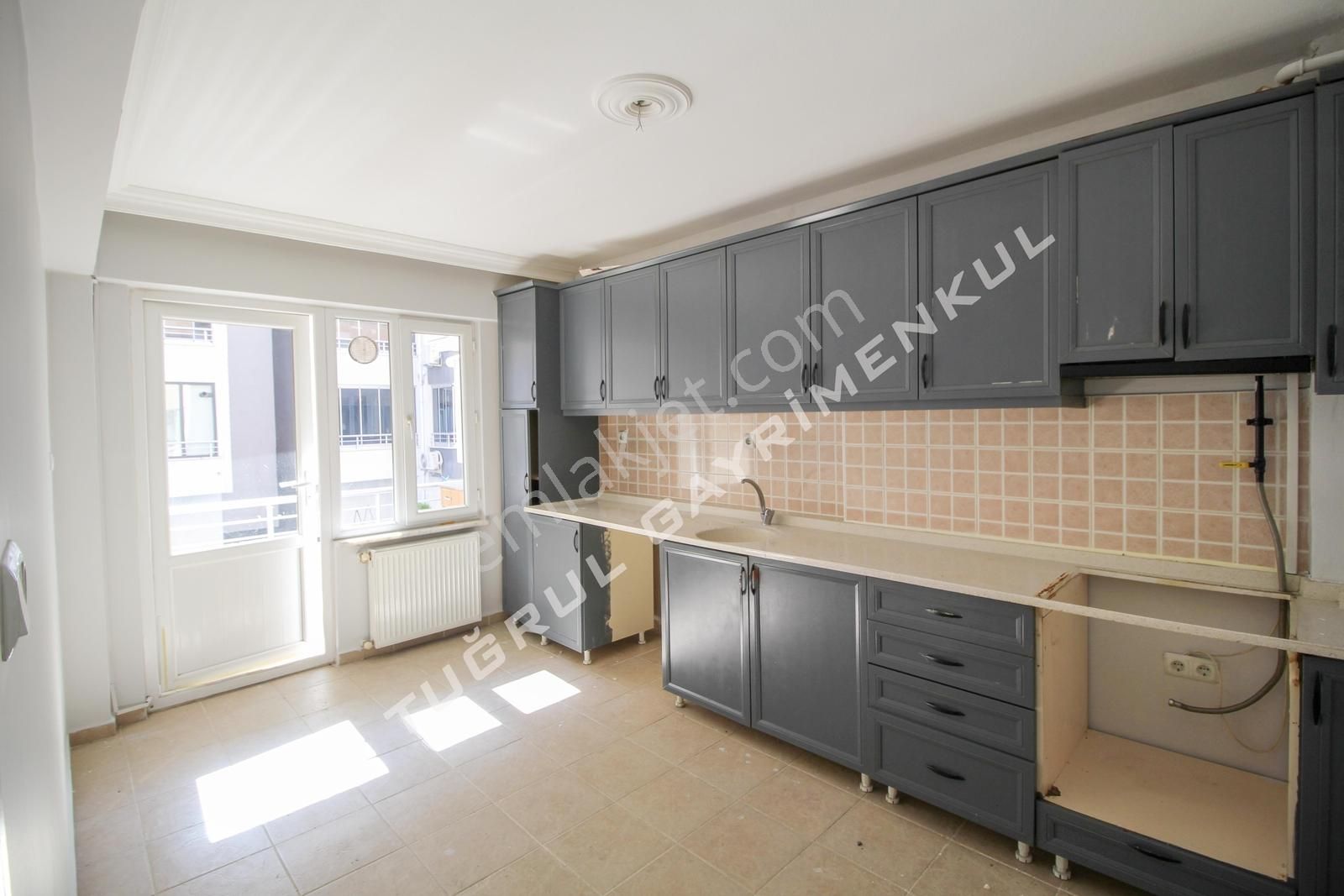 Üçevler'de Site İçerisinde 3+1 Ara Kat Satılık Daire - Görsel 26