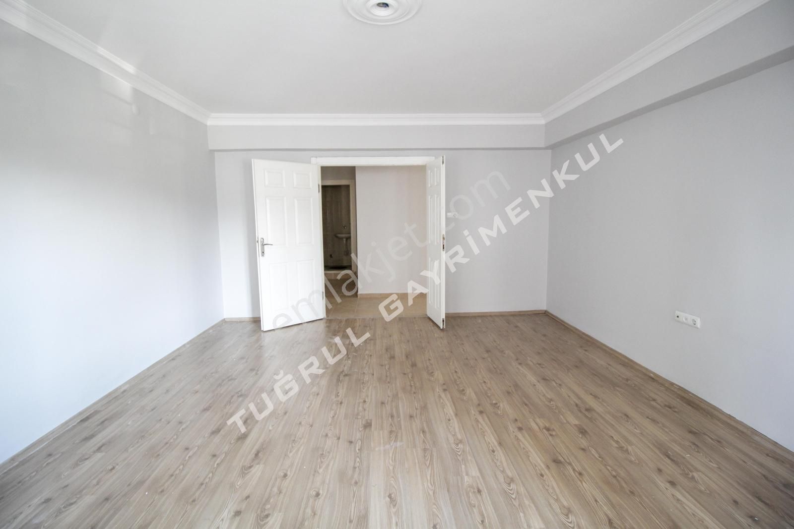 Üçevler'de Site İçerisinde 3+1 Ara Kat Satılık Daire - Görsel 4