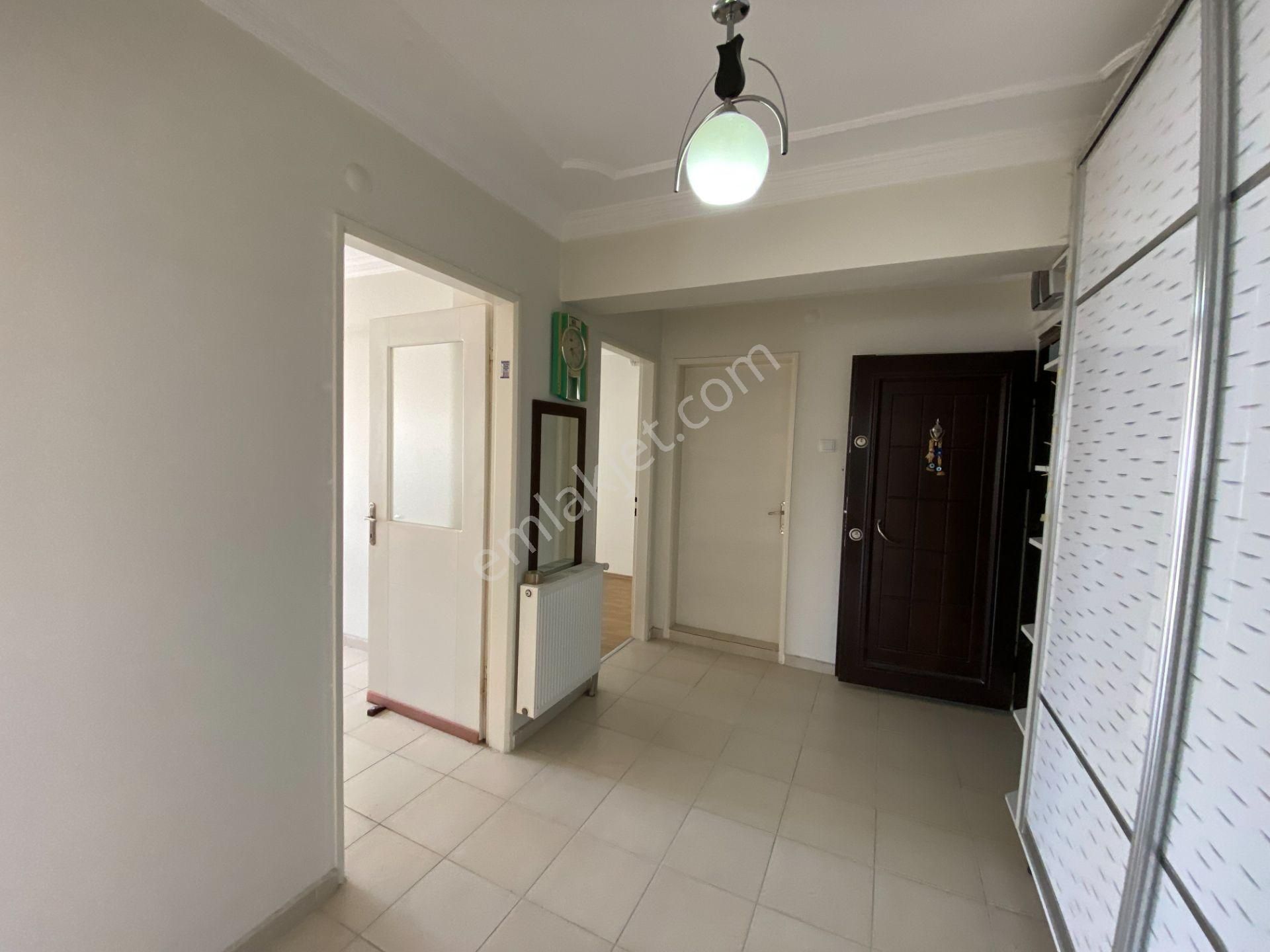 Çiğli Cumhuriyet Mahallesi Centaş Sitesi'nde 3+1 Satılık Daire - Görsel 17