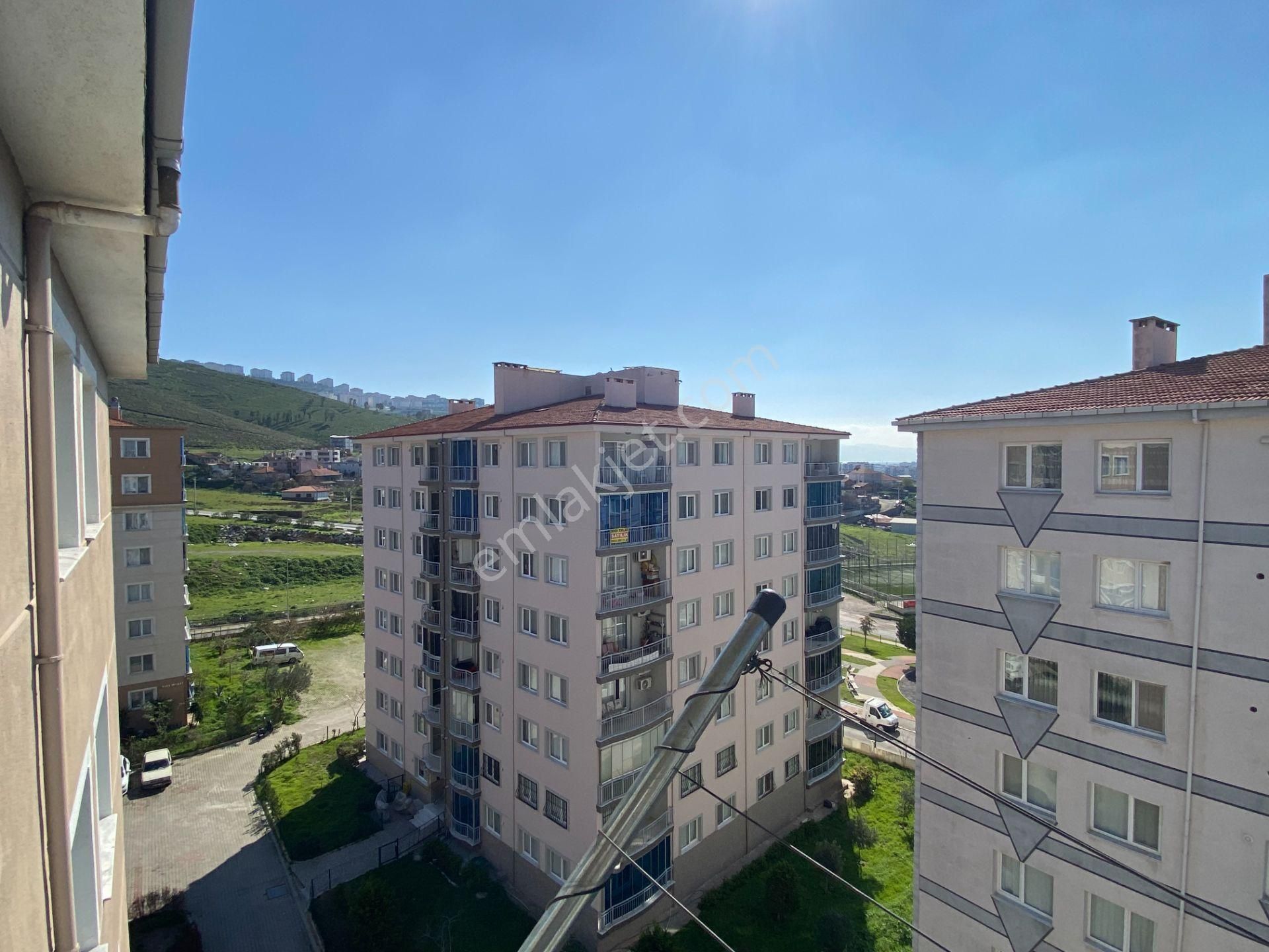 Çiğli Cumhuriyet Mahallesi Centaş Sitesi'nde 3+1 Satılık Daire - Görsel 9