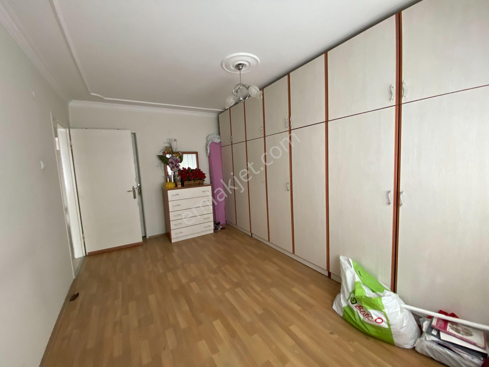 Çiğli Cumhuriyet Mahallesi Centaş Sitesi'nde 3+1 Satılık Daire - Görsel 20