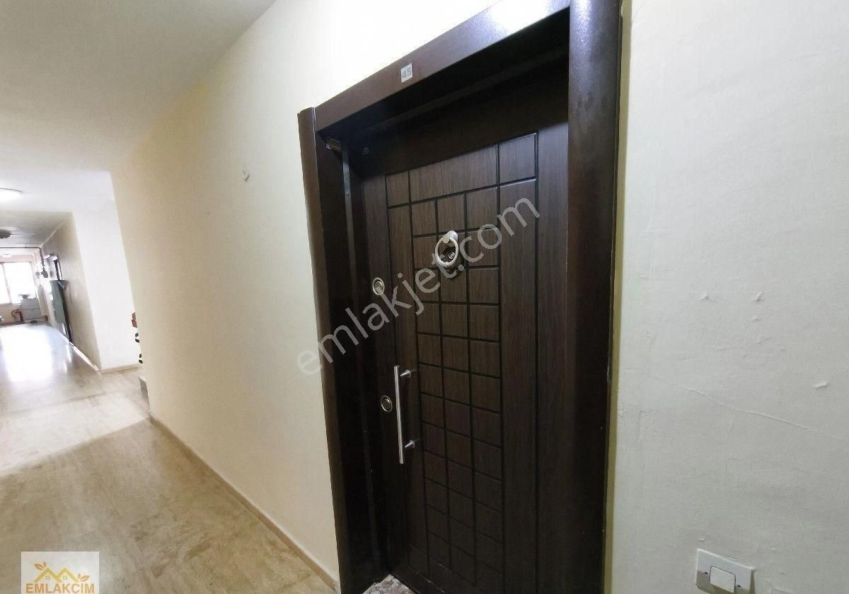 Denize Sıfır Sitede Deniz Manzaralı Daire - Görsel 16