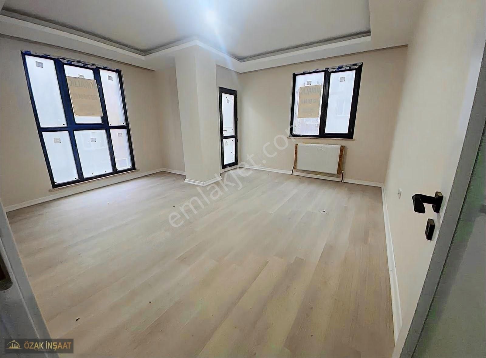 Sancaktepe Mevlana'da Kiralık 2+1 Sıfır Bina Daire