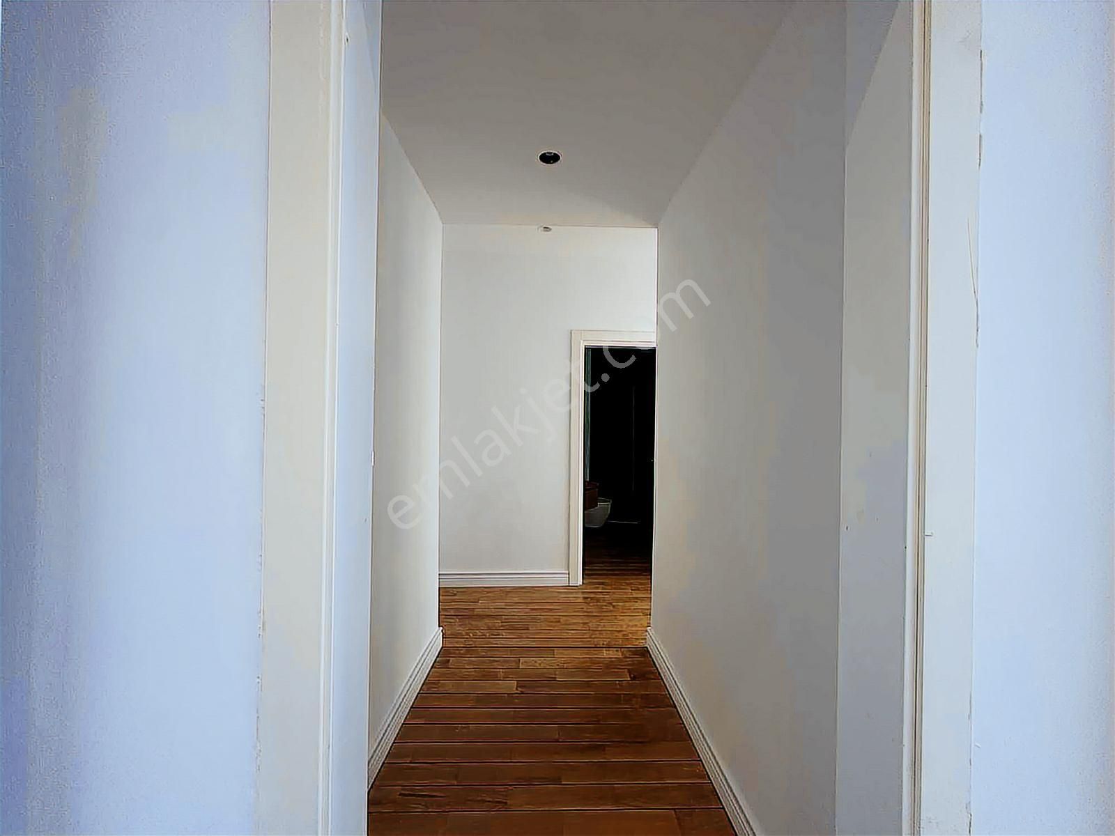 Kale Ve Deniz Manzaralı Yıllık Kiralık 4,5+1 Daire - Görsel 9