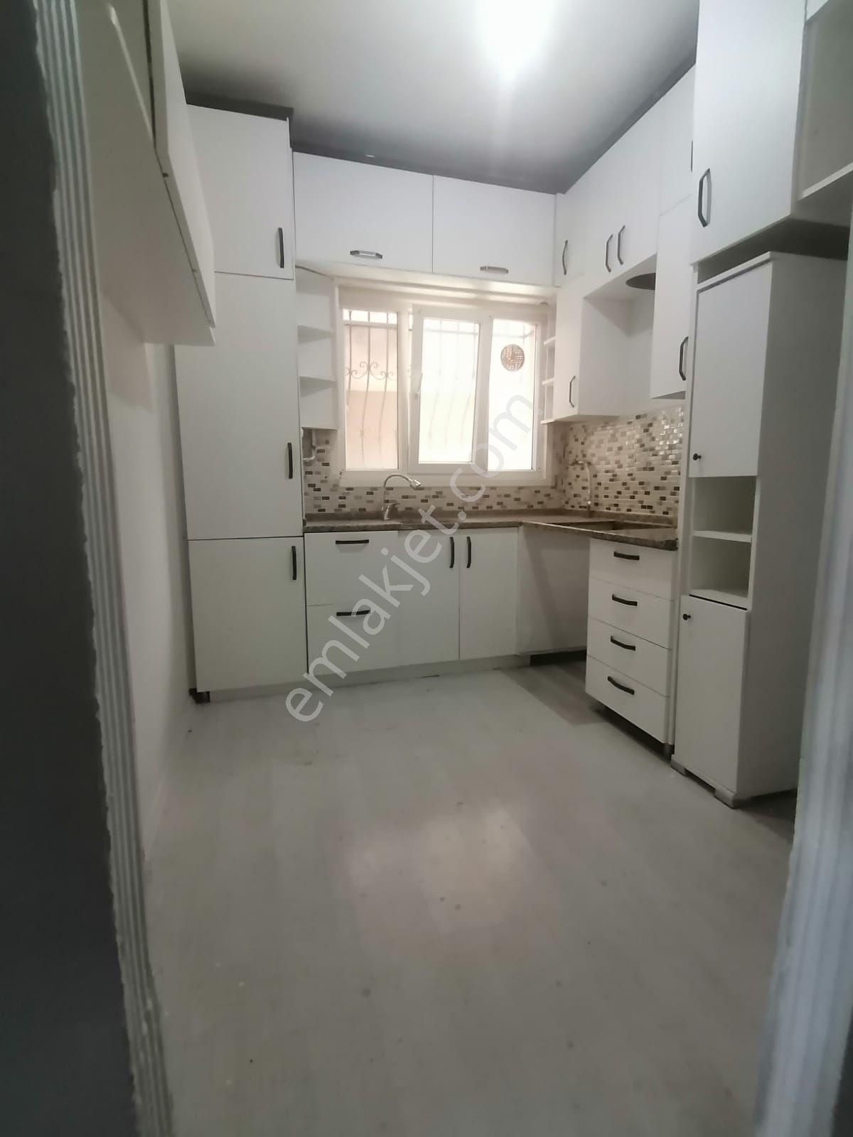 Ümraniye Tepeüstü Mahallesi Metroya Yürüme Mesafesinde.alemdag Caddesinde - Görsel 10