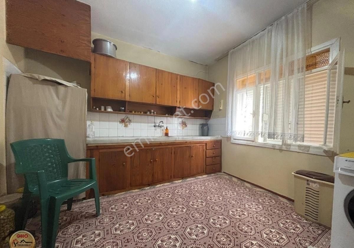 İzmir Selçuk Köşe Konumlu Satılık 2 Katlı Bahçeli Ev - Görsel 3
