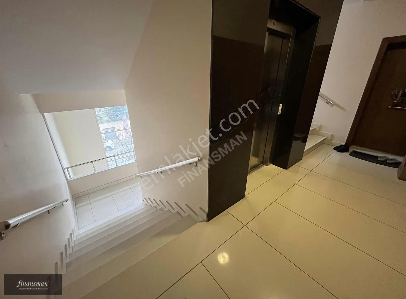 Gölet Manzaralı_açık Kapalı Havuz_ Sauna_garaj_ Arakat 4+1 Daire - Görsel 2