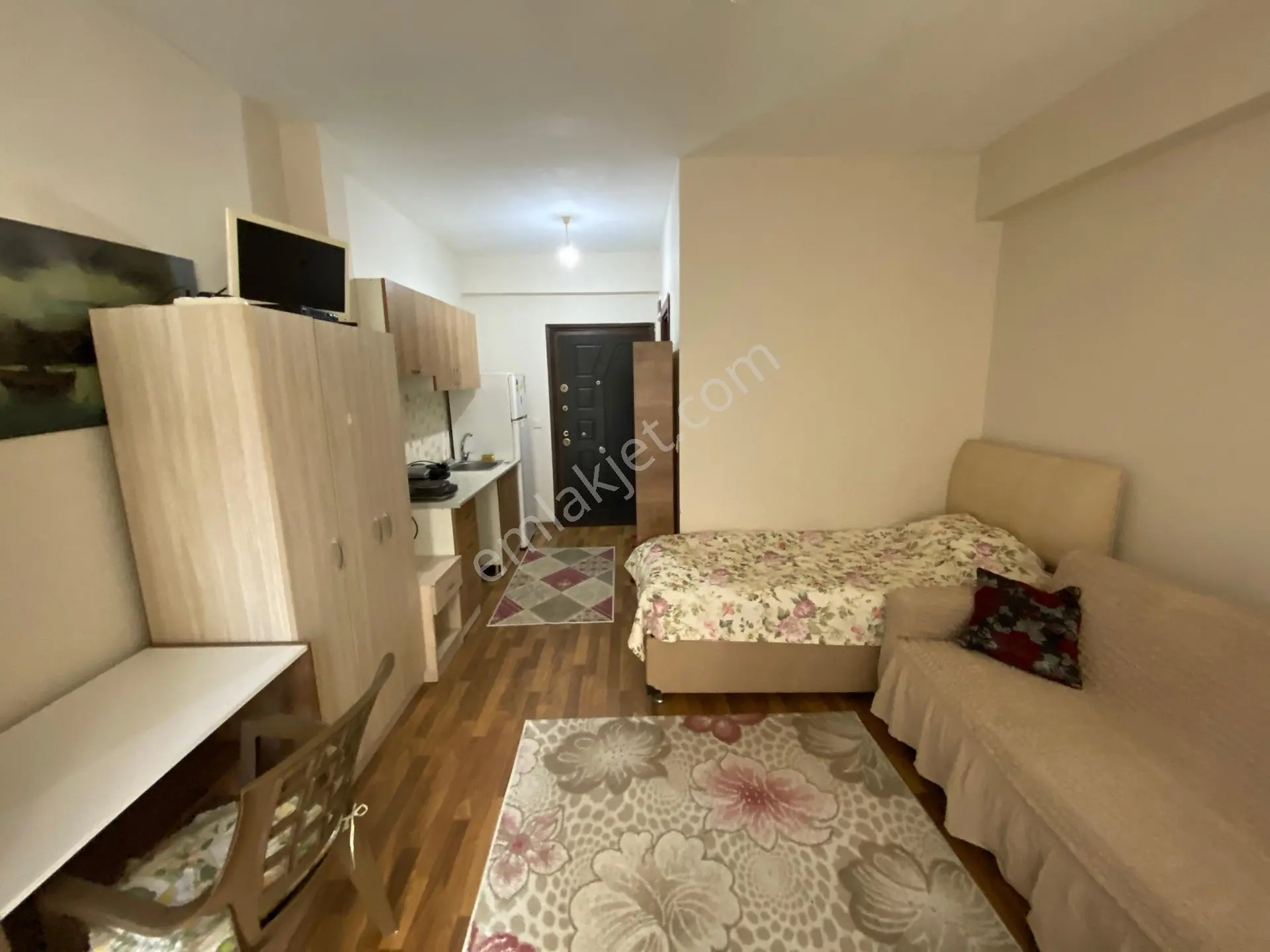 Marmara' Abdi İpekçi Caddesinde Eşyalı Kiralık Stüdyo Daire - Görsel 4