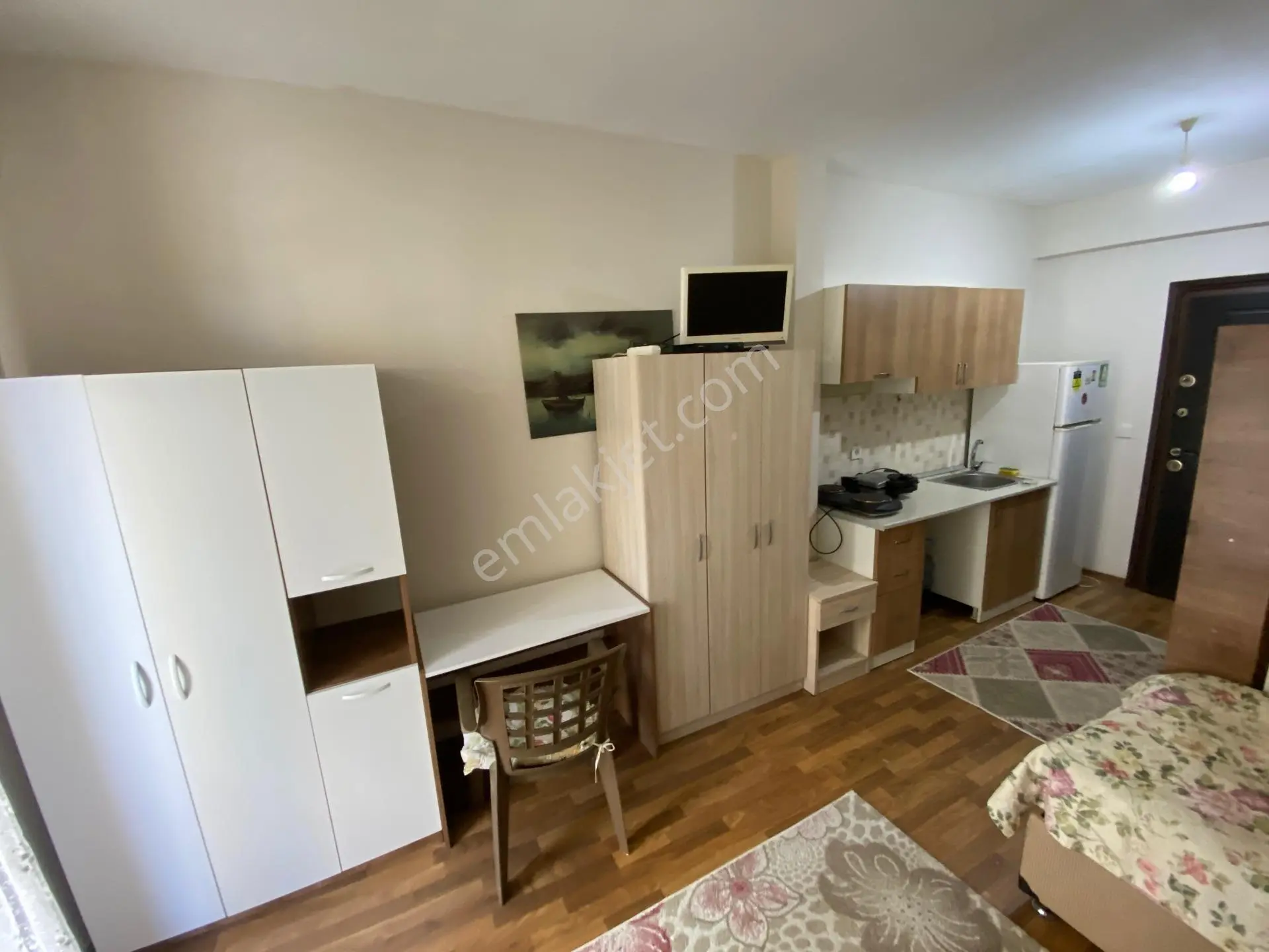 Marmara' Abdi İpekçi Caddesinde Eşyalı Kiralık Stüdyo Daire - Görsel 3