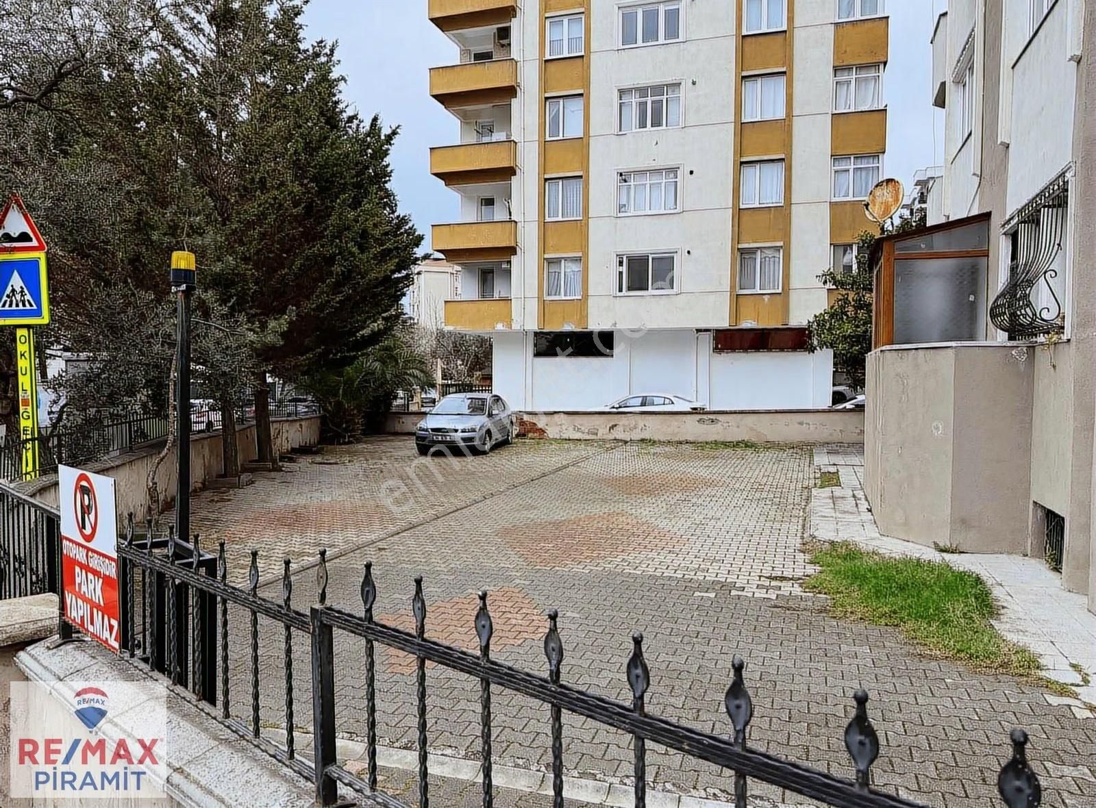 Muhteşem Deniz Manzaralı İçi Komple Yenilenmiş 3+1 - Görsel 20