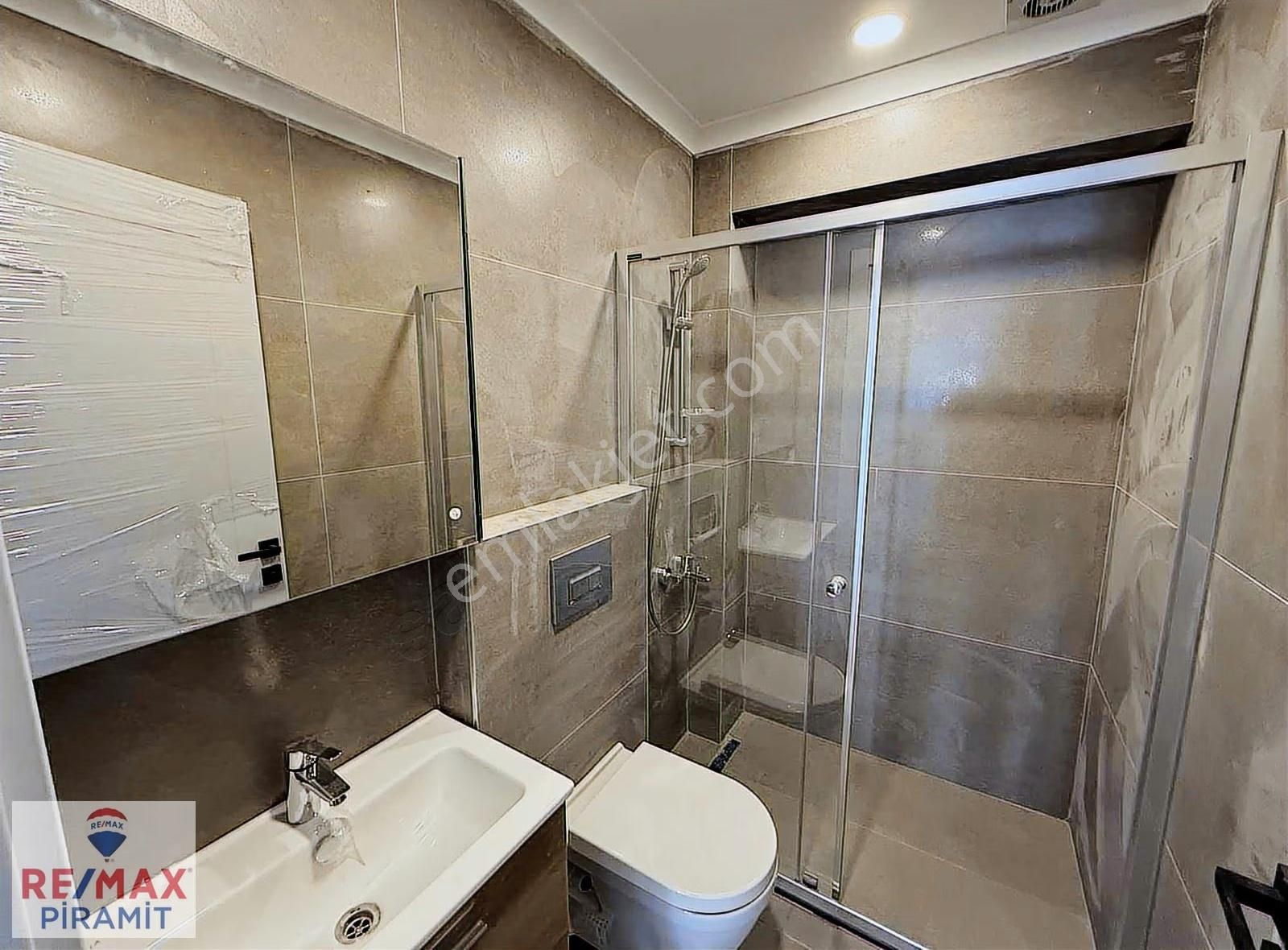 Acıbademde,güvenlikli Sitede,otoparklı Sıfır 3+1 Kiralık Daire.! - Görsel 4