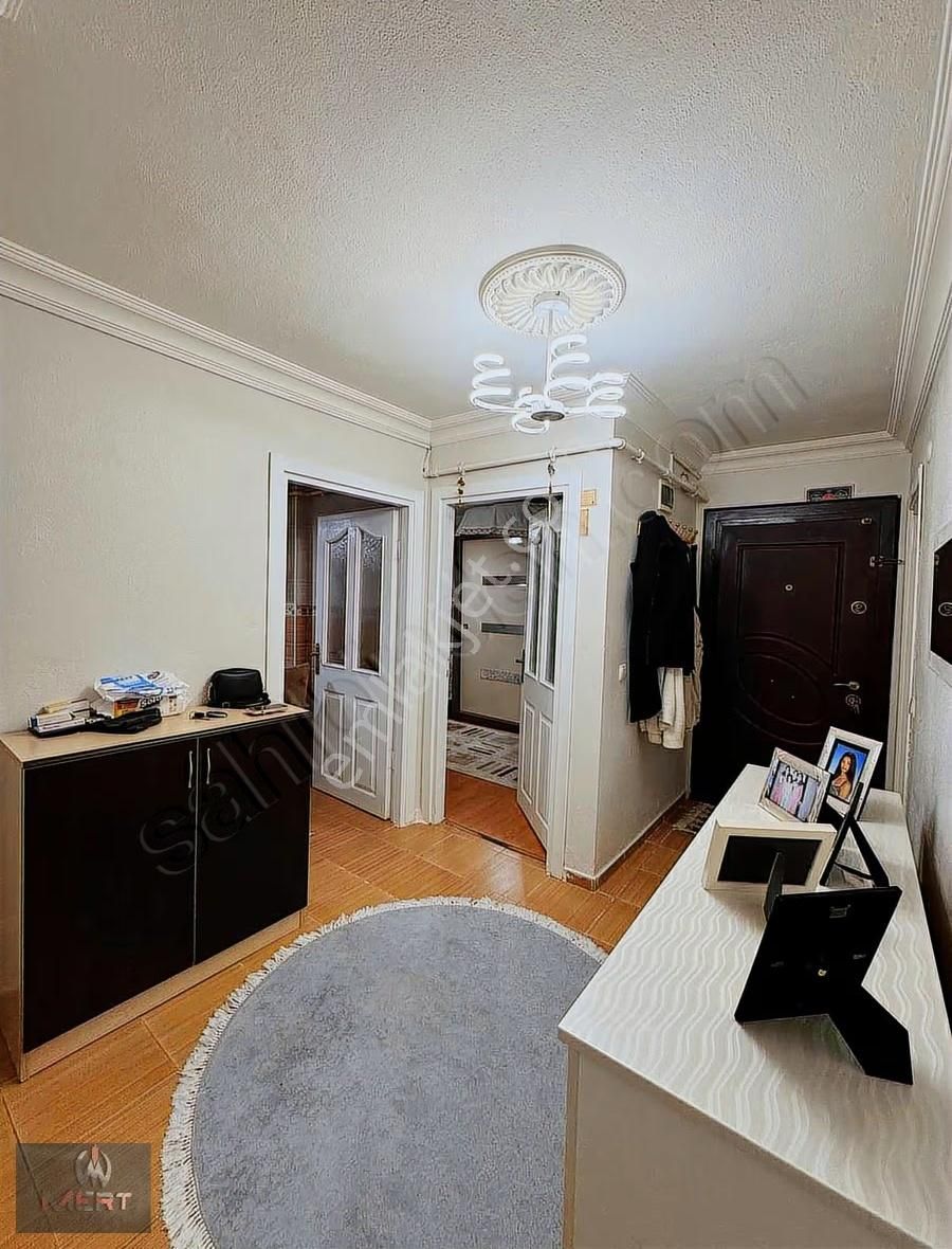 Atatürk Caddesine 100 Metre Mesafe Satılık Düz Giriş 2+1 Daire - Görsel 12