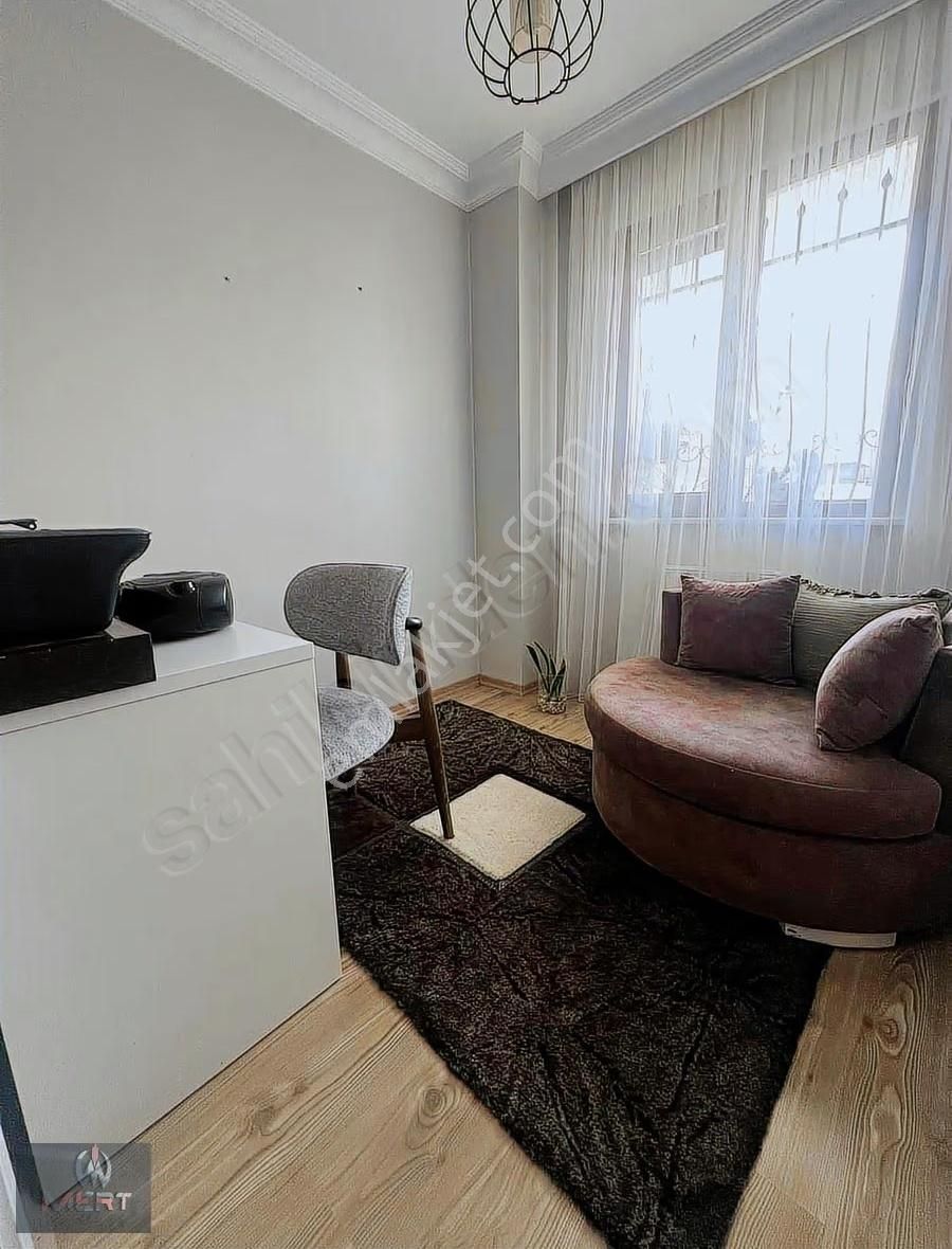 Meclis Mahallesinde | Özel Yapım | Kış Bahçeli Yüksek Giriş - Görsel 5