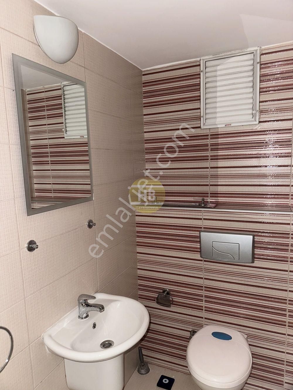 Hb'den 3+1 Kiralık Daire, Kıbrıs Caddesi Üzerinde - Görsel 28