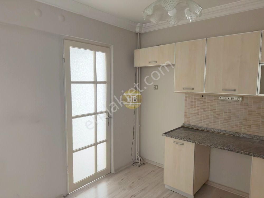 Hb'den 3+1 Kiralık Daire, Kıbrıs Caddesi Üzerinde - Görsel 11