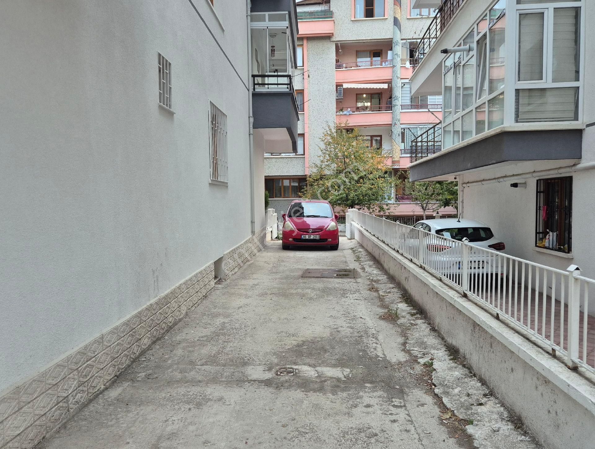 Satılık,karaahmet Sokakta,full Yapılı,5+1 Boş,,kapalı Teraslı Dublex - Görsel 9