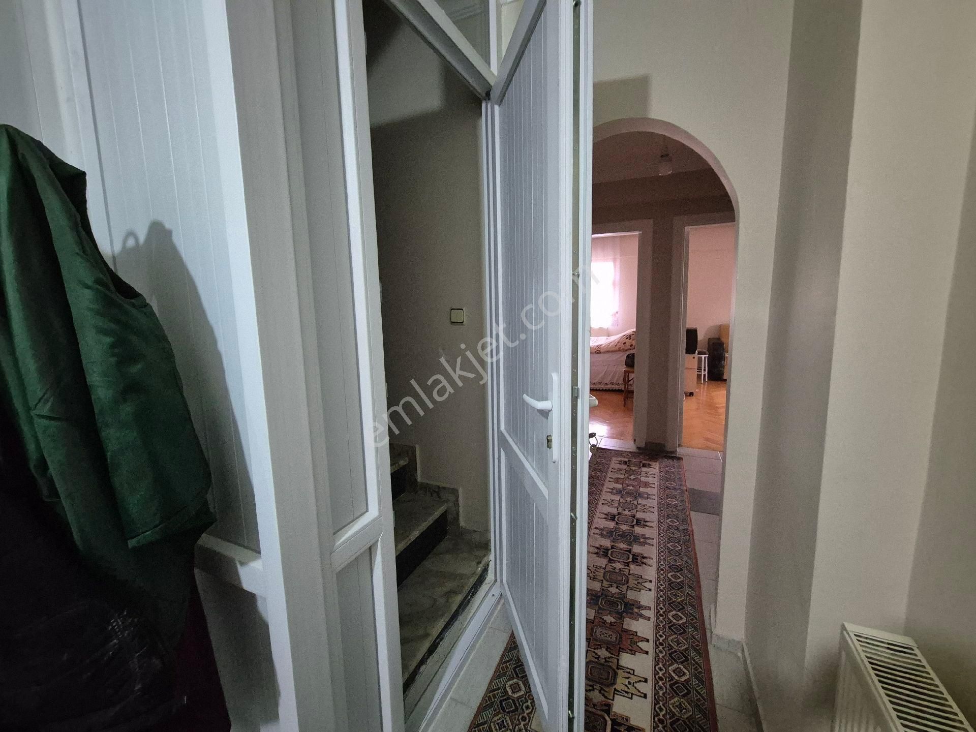 Satılık,karaahmet Sokakta,full Yapılı,5+1 Boş,,kapalı Teraslı Dublex - Görsel 25