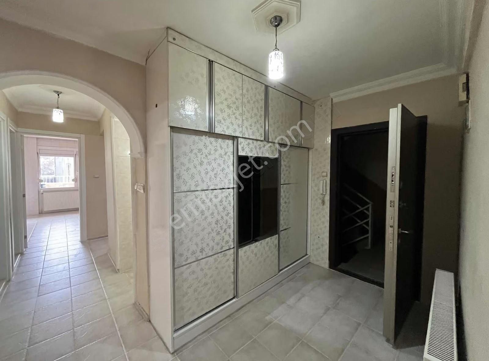 Zafer Mah.de Merkezi Konumda 150m², 3+1, Geniş Teraslı Daire - Görsel 13