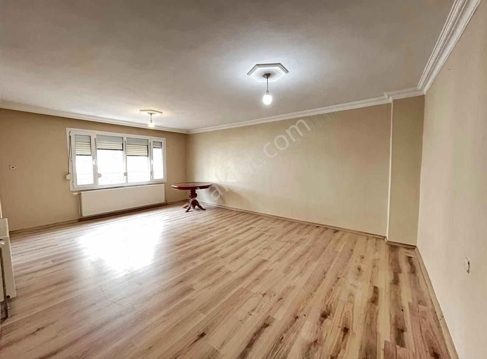 Zafer Mah.de Merkezi Konumda 150m², 3+1, Geniş Teraslı Daire - Görsel 17